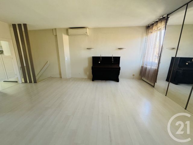 maison à vendre - 4 pièces - 195.0 m2 - GRAULHET - 81 - MIDI-PYRENEES - Century 21 Sg Immo