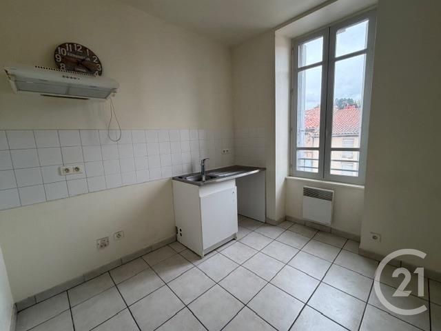 Appartement F3 à louer - 3 pièces - 80.0 m2 - GRAULHET - 81 - MIDI-PYRENEES - Century 21 Sg Immo