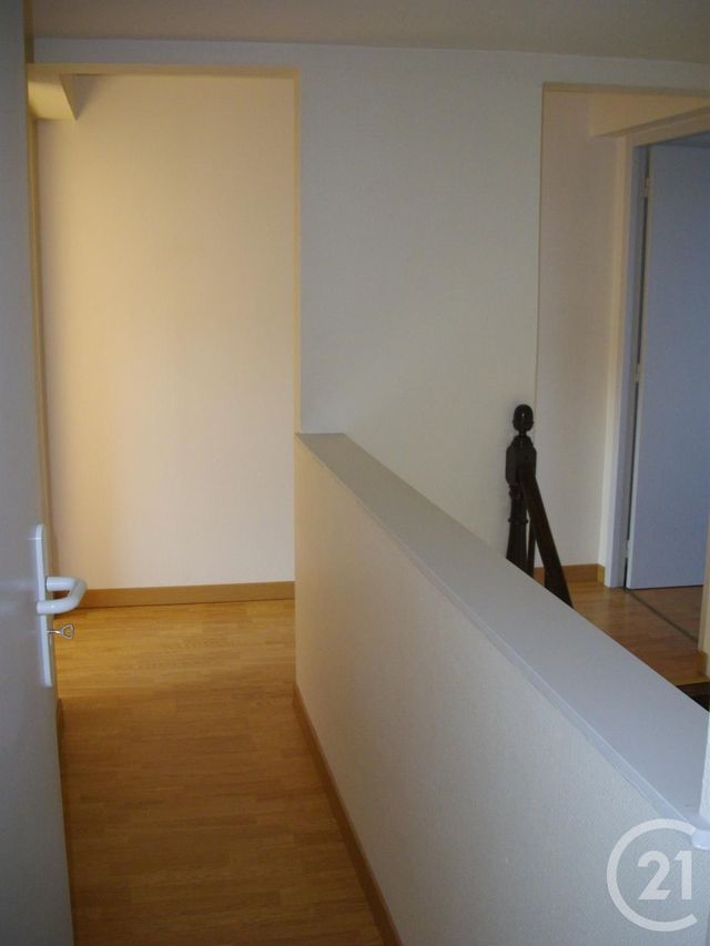 Appartement F3 à louer - 3 pièces - 80.0 m2 - GRAULHET - 81 - MIDI-PYRENEES - Century 21 Sg Immo