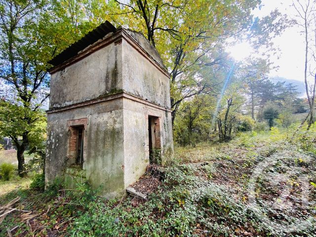 Afficher la photo en grand terrain à vendre - 5600.0 m2 - GRAULHET - 81 - MIDI-PYRENEES - Century 21 Sg Immo