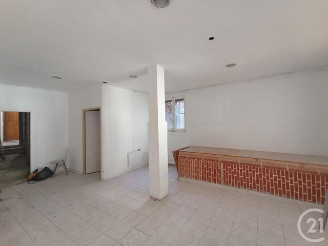 Appartement à louer - 2 pièces - 85.0 m2 - GRAULHET - 81 - MIDI-PYRENEES - Century 21 Sg Immo