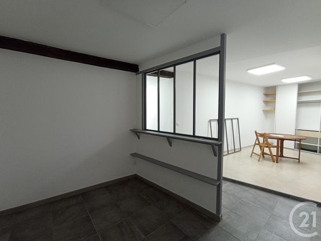 Appartement T1 à louer - 1 pièce - 42.88 m2 - GRAULHET - 81 - MIDI-PYRENEES - Century 21 Sg Immo