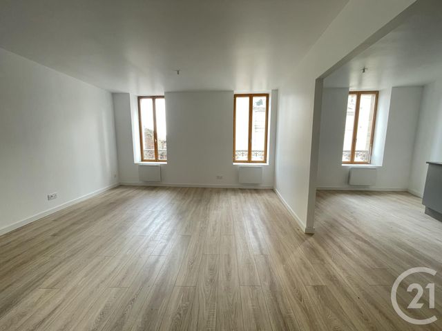Appartement T3 à louer - 3 pièces - 80.0 m2 - GRAULHET - 81 - MIDI-PYRENEES - Century 21 Sg Immo