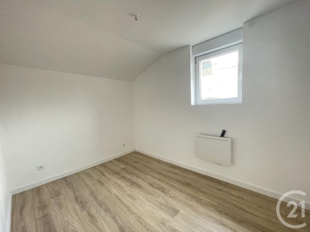 Appartement T3 à louer - 3 pièces - 80.0 m2 - GRAULHET - 81 - MIDI-PYRENEES - Century 21 Sg Immo