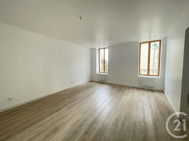 Appartement T3 à louer - 3 pièces - 80.0 m2 - GRAULHET - 81 - MIDI-PYRENEES - Century 21 Sg Immo
