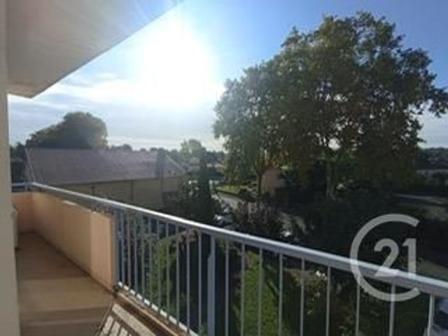 Appartement T3 à louer - 3 pièces - 72.0 m2 - GRAULHET - 81 - MIDI-PYRENEES - Century 21 Sg Immo