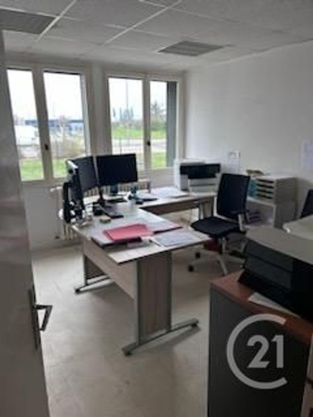 maison à vendre - 1 pièce - 800.0 m2 - GRAULHET - 81 - MIDI-PYRENEES - Century 21 Sg Immo