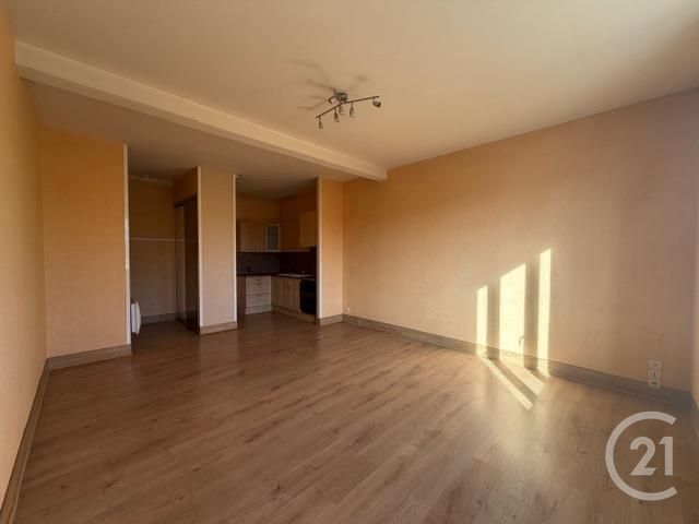 Appartement T2 à louer - 2 pièces - 48.47 m2 - GRAULHET - 81 - MIDI-PYRENEES - Century 21 Sg Immo