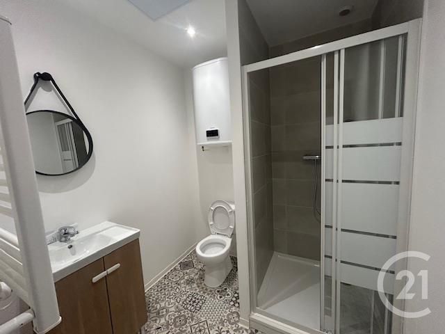 Appartement T3 à louer - 3 pièces - 47.0 m2 - GRAULHET - 81 - MIDI-PYRENEES - Century 21 Sg Immo