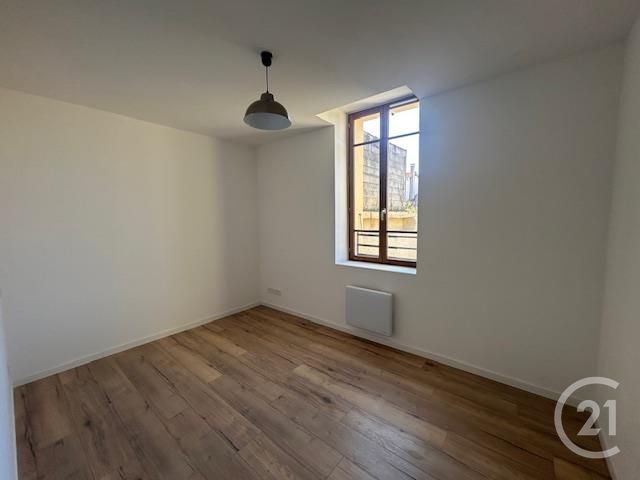 Appartement T2 à louer - 2 pièces - 33.88 m2 - GRAULHET - 81 - MIDI-PYRENEES - Century 21 Sg Immo