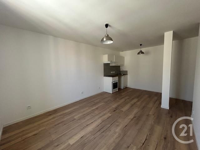 Appartement T3 à louer - 2 pièces - 46.75 m2 - GRAULHET - 81 - MIDI-PYRENEES - Century 21 Sg Immo