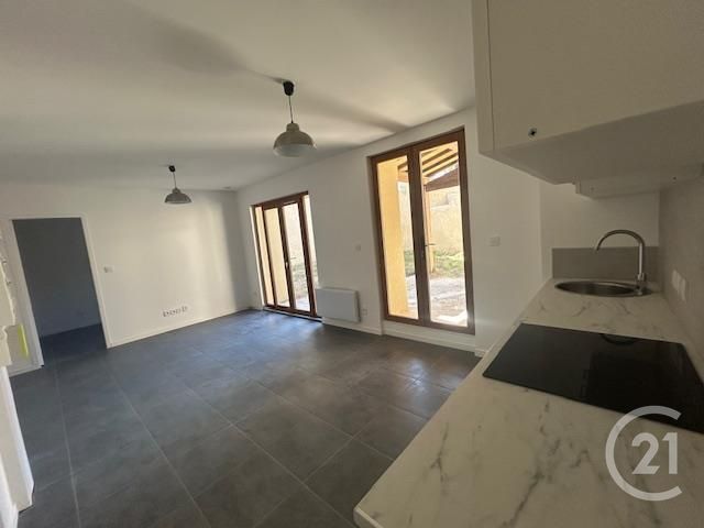 Appartement T2 à louer - 2 pièces - 32.98 m2 - GRAULHET - 81 - MIDI-PYRENEES - Century 21 Sg Immo