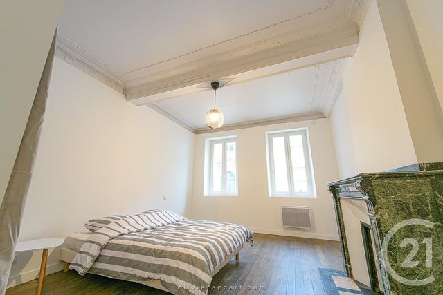 Appartement F2 à louer - 2 pièces - 54.0 m2 - GRAULHET - 81 - MIDI-PYRENEES - Century 21 Sg Immo