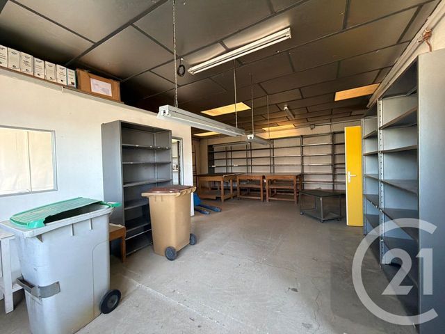 Appartement Local à louer - 1 pièce - 550.0 m2 - GRAULHET - 81 - MIDI-PYRENEES - Century 21 Sg Immo