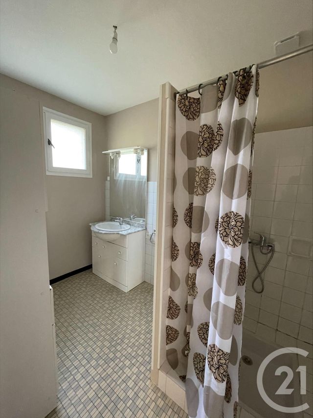 maison à louer - 3 pièces - 70.0 m2 - GRAULHET - 81 - MIDI-PYRENEES - Century 21 Sg Immo
