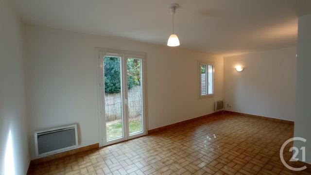 maison à louer - 4 pièces - 74.0 m2 - GRAULHET - 81 - MIDI-PYRENEES - Century 21 Sg Immo