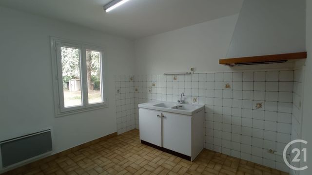 maison à louer - 4 pièces - 74.0 m2 - GRAULHET - 81 - MIDI-PYRENEES - Century 21 Sg Immo