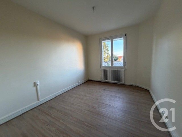 maison à louer - 4 pièces - 105.0 m2 - GRAULHET - 81 - MIDI-PYRENEES - Century 21 Sg Immo