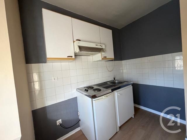 Appartement F2 à louer - 2 pièces - 50.0 m2 - GRAULHET - 81 - MIDI-PYRENEES - Century 21 Sg Immo