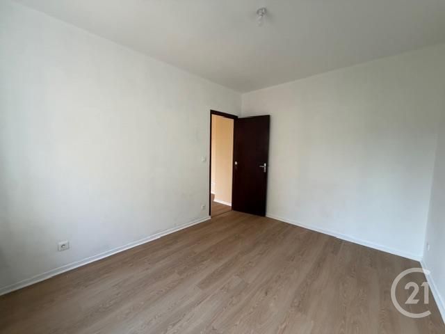 Appartement F2 à louer - 2 pièces - 50.0 m2 - GRAULHET - 81 - MIDI-PYRENEES - Century 21 Sg Immo