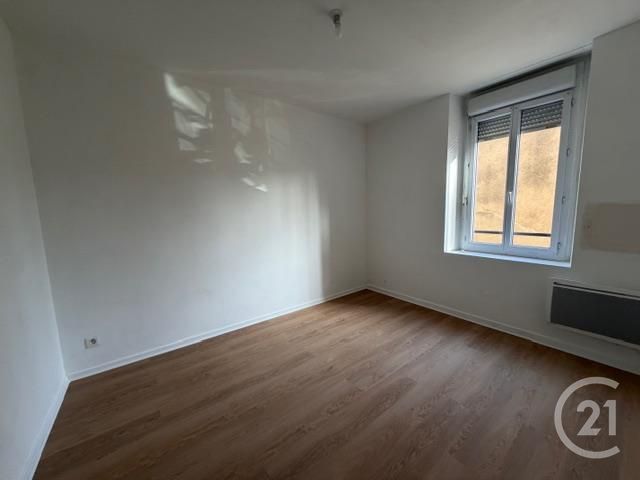 Appartement F2 à louer - 2 pièces - 50.0 m2 - GRAULHET - 81 - MIDI-PYRENEES - Century 21 Sg Immo