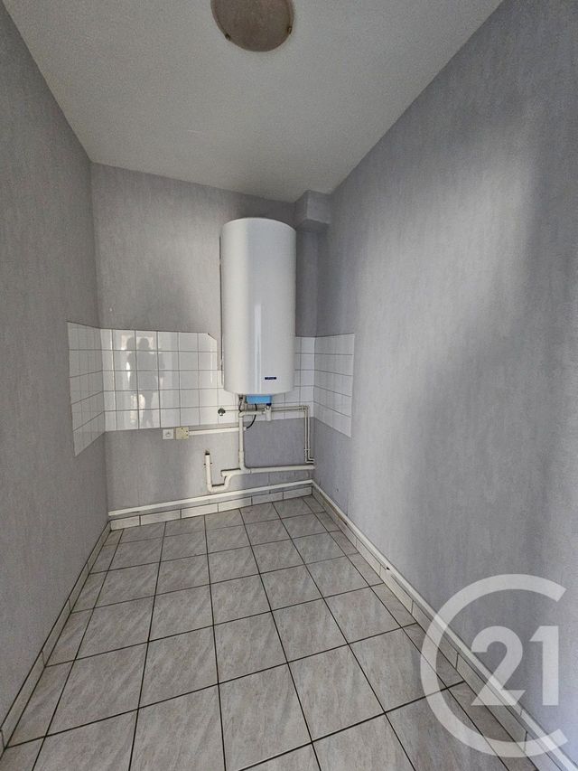 Appartement T3 à louer - 3 pièces - 79.08 m2 - GRAULHET - 81 - MIDI-PYRENEES - Century 21 Sg Immo