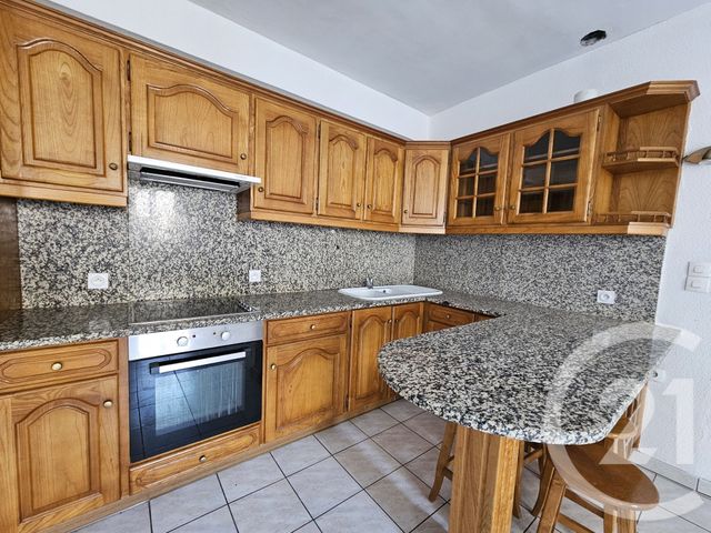 Appartement T3 à louer - 3 pièces - 79.08 m2 - GRAULHET - 81 - MIDI-PYRENEES - Century 21 Sg Immo