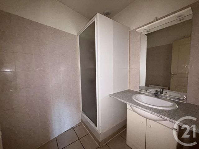 Appartement à louer - 2 pièces - 50.0 m2 - GRAULHET - 81 - MIDI-PYRENEES - Century 21 Sg Immo
