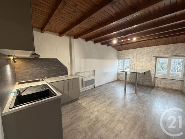 Appartement T3 à louer - 3 pièces - 49.0 m2 - GRAULHET - 81 - MIDI-PYRENEES - Century 21 Sg Immo