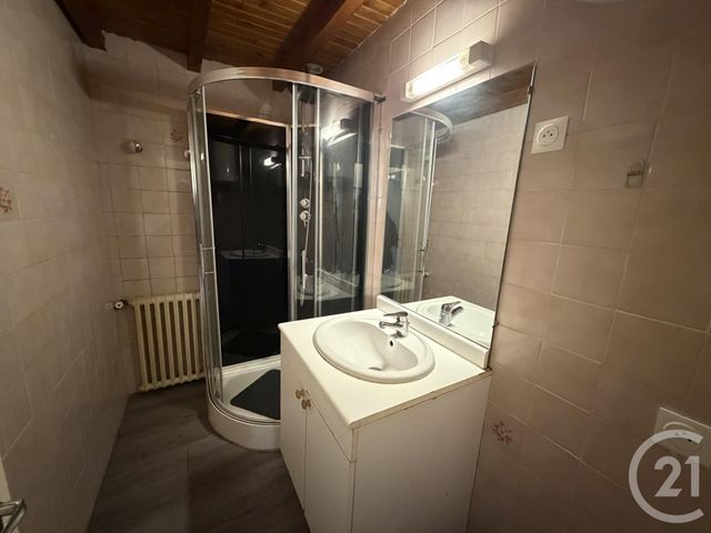 Appartement T3 à louer - 3 pièces - 49.0 m2 - GRAULHET - 81 - MIDI-PYRENEES - Century 21 Sg Immo