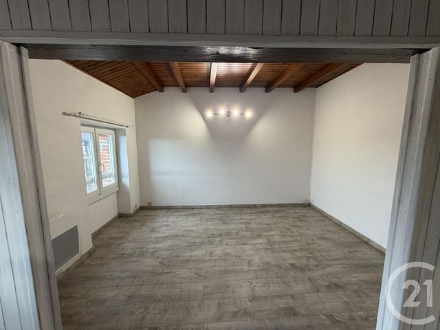 Appartement T3 à louer - 3 pièces - 49.0 m2 - GRAULHET - 81 - MIDI-PYRENEES - Century 21 Sg Immo