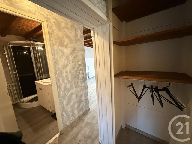 Appartement T3 à louer - 3 pièces - 49.0 m2 - GRAULHET - 81 - MIDI-PYRENEES - Century 21 Sg Immo