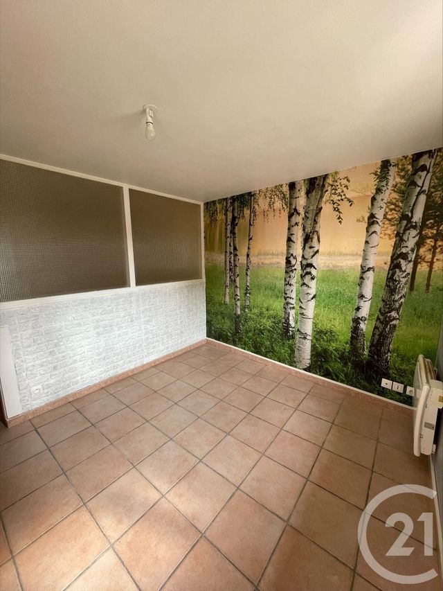Appartement Studio à louer - 1 pièce - 20.0 m2 - GRAULHET - 81 - MIDI-PYRENEES - Century 21 Sg Immo