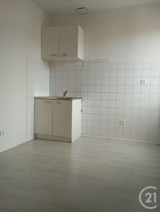 Appartement F2 à louer - 2 pièces - 45.0 m2 - GRAULHET - 81 - MIDI-PYRENEES - Century 21 Sg Immo