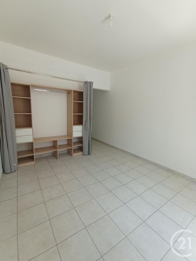 Appartement T2 à louer - 2 pièces - 43.83 m2 - GRAULHET - 81 - MIDI-PYRENEES - Century 21 Sg Immo