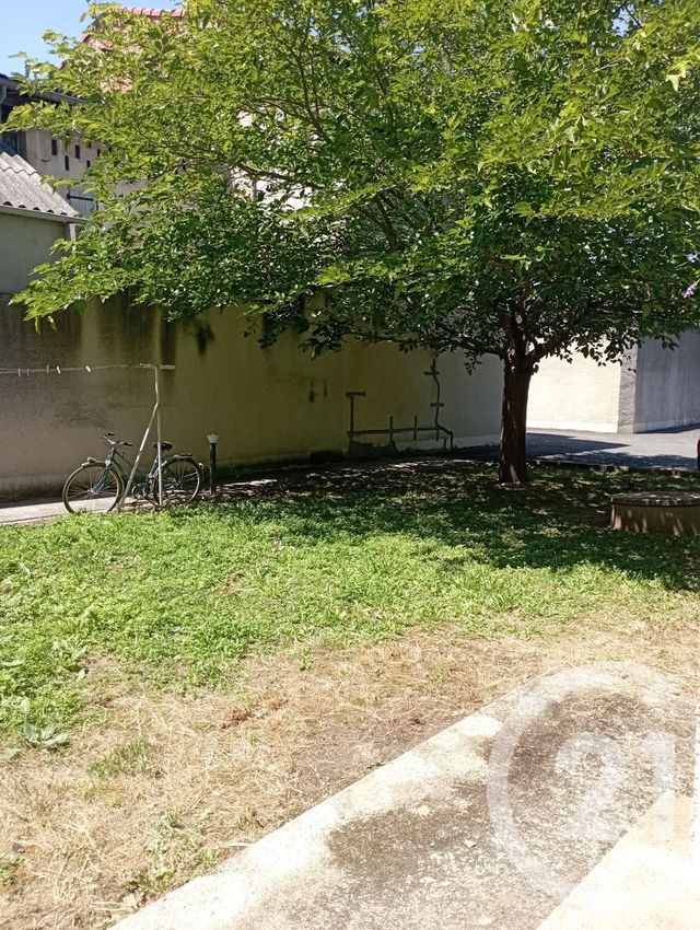 Appartement T2 à louer - 2 pièces - 43.83 m2 - GRAULHET - 81 - MIDI-PYRENEES - Century 21 Sg Immo