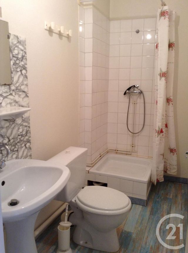 Appartement F3 à louer - 3 pièces - 74.0 m2 - GRAULHET - 81 - MIDI-PYRENEES - Century 21 Sg Immo