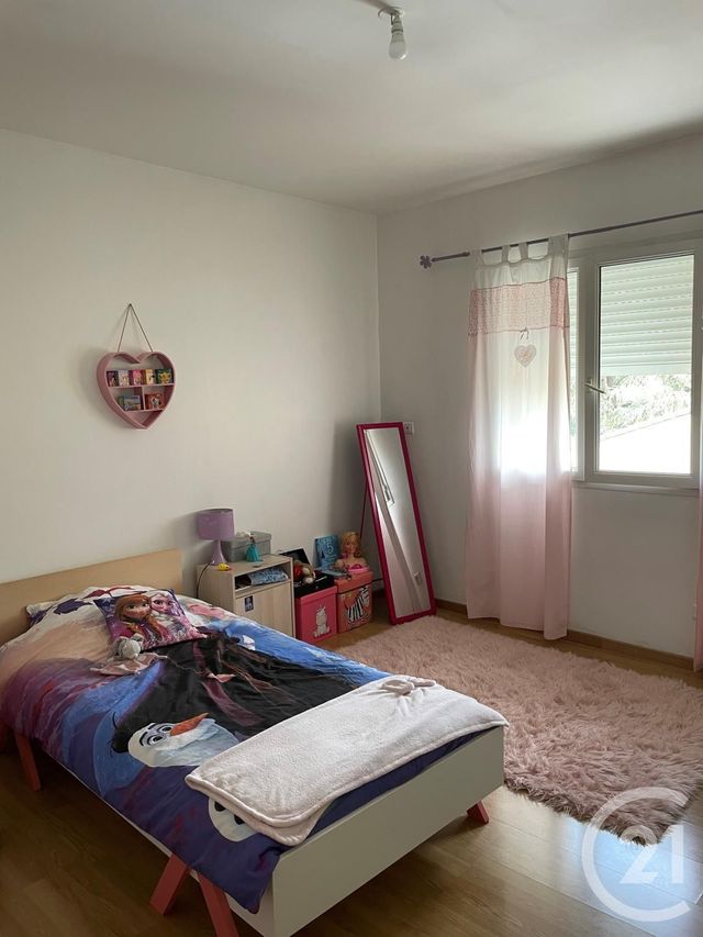 Appartement T5 à louer - 5 pièces - 112.11 m2 - GRAULHET - 81 - MIDI-PYRENEES - Century 21 Sg Immo