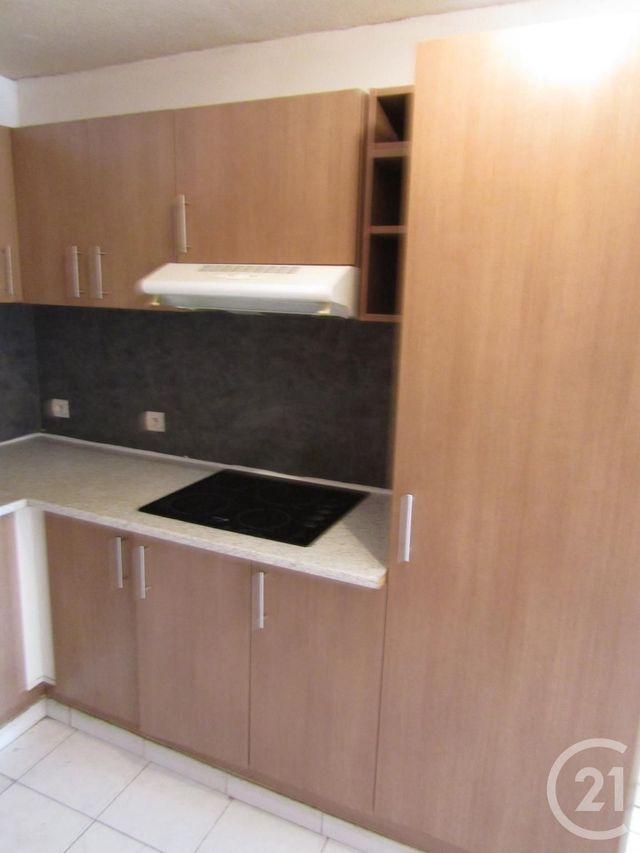 Appartement F2 à louer - 2 pièces - 55.0 m2 - GRAULHET - 81 - MIDI-PYRENEES - Century 21 Sg Immo