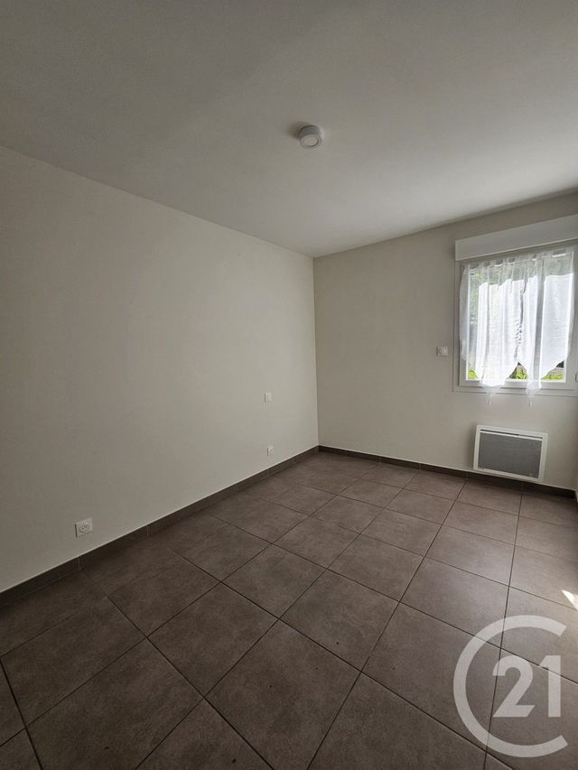 Appartement à louer - 3 pièces - 52.0 m2 - GRAULHET - 81 - MIDI-PYRENEES - Century 21 Sg Immo