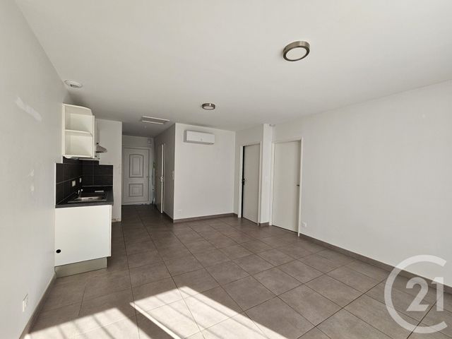 Appartement à louer - 3 pièces - 52.0 m2 - GRAULHET - 81 - MIDI-PYRENEES - Century 21 Sg Immo