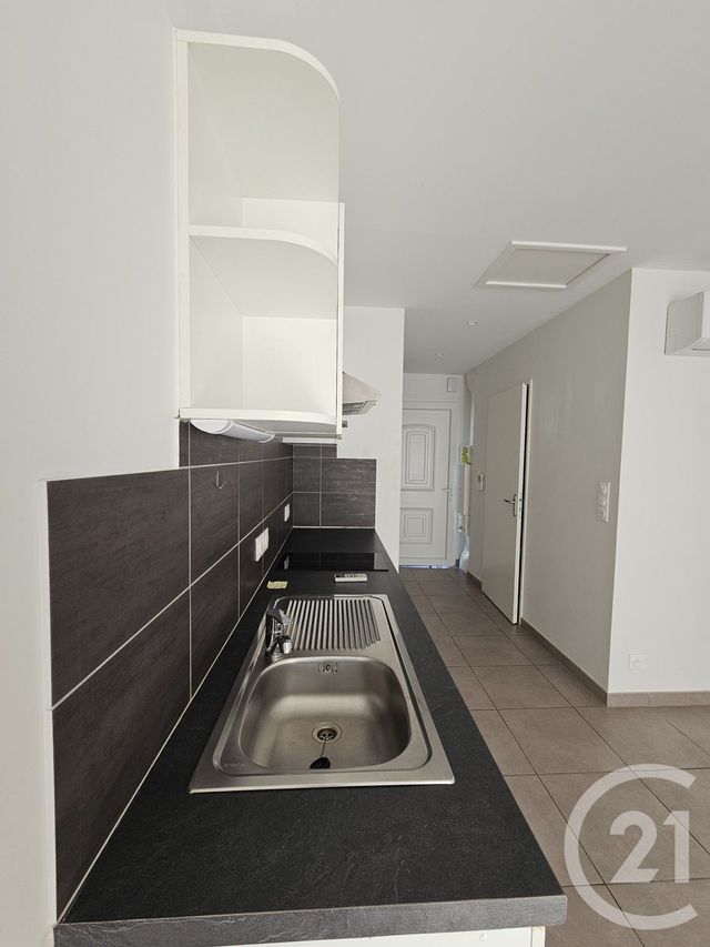 Appartement à louer - 3 pièces - 52.0 m2 - GRAULHET - 81 - MIDI-PYRENEES - Century 21 Sg Immo