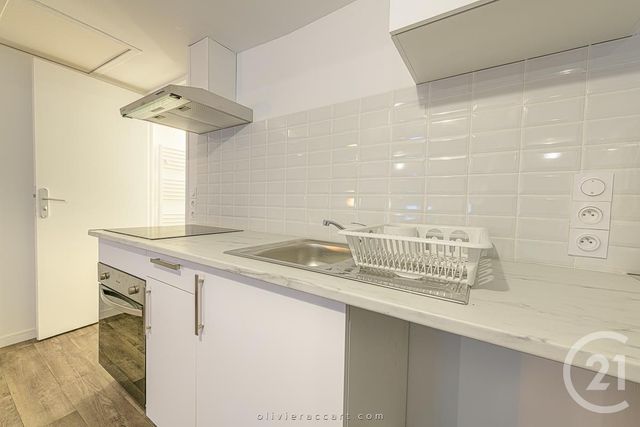 Appartement Studio à louer - 1 pièce - 37.0 m2 - GRAULHET - 81 - MIDI-PYRENEES - Century 21 Sg Immo