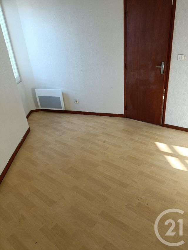 Appartement F2 à louer - 2 pièces - 52.0 m2 - GRAULHET - 81 - MIDI-PYRENEES - Century 21 Sg Immo