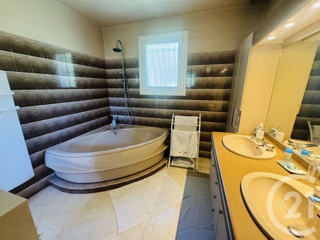 maison à vendre - 4 pièces - 130.44 m2 - GRAULHET - 81 - MIDI-PYRENEES - Century 21 Sg Immo