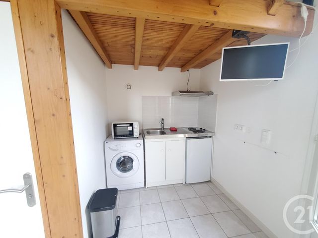 Appartement Studio à louer - 1 pièce - 20.0 m2 - GRAULHET - 81 - MIDI-PYRENEES - Century 21 Sg Immo