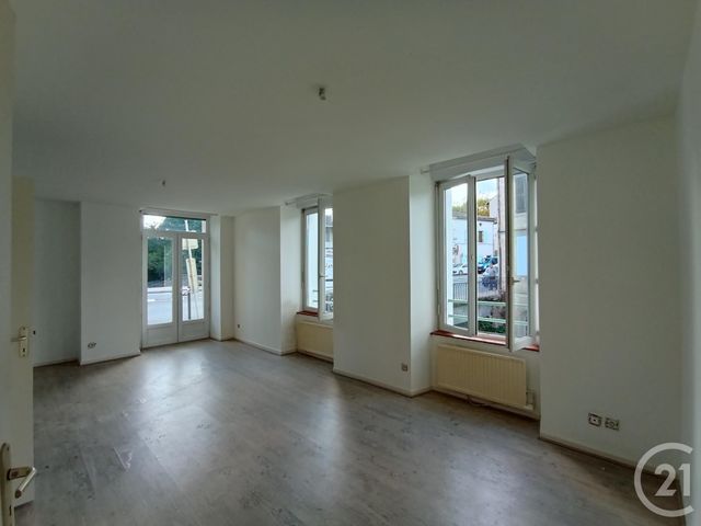 Appartement T3 à louer - 3 pièces - 71.85 m2 - GRAULHET - 81 - MIDI-PYRENEES - Century 21 Sg Immo