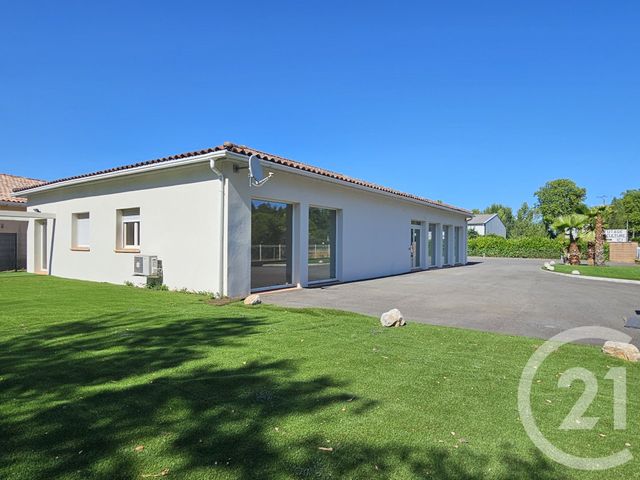 Appartement Local à louer - 4 pièces - 259.0 m2 - GRAULHET - 81 - MIDI-PYRENEES - Century 21 Sg Immo