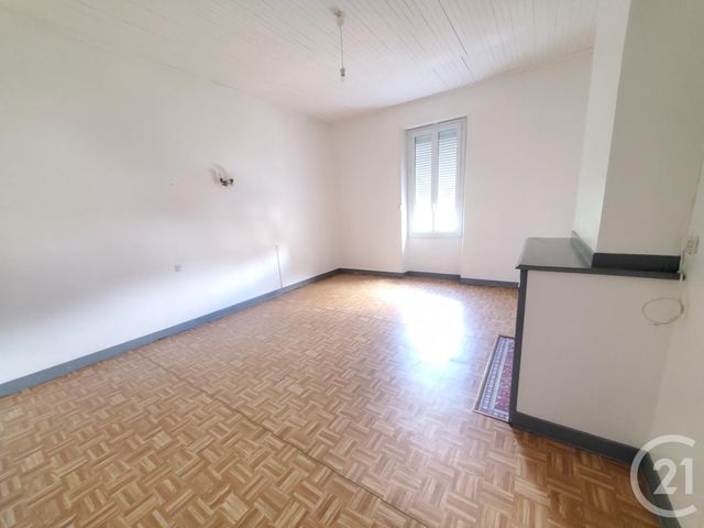 Appartement à louer - 4 pièces - 112.0 m2 - GRAULHET - 81 - MIDI-PYRENEES - Century 21 Sg Immo