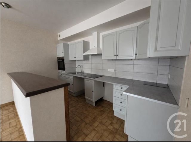 Appartement F3 à louer - 3 pièces - 58.0 m2 - GRAULHET - 81 - MIDI-PYRENEES - Century 21 Sg Immo